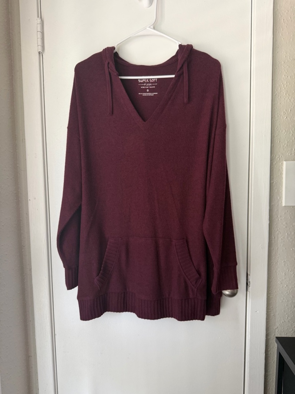 Torrid Cozy V-Neck Hoodie Sweater in Deep Burgundy